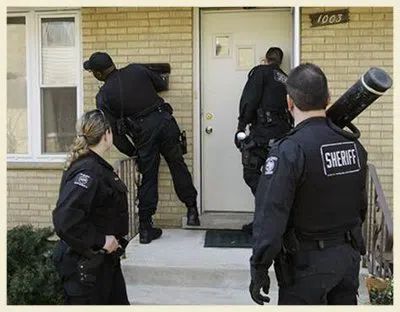 Highland Park IL Locksmith Store Highland Park, IL 847-596-3379 Highland Park IL Locksmith Store Highland Park, IL 847-596-3379 - 17-eviction-service